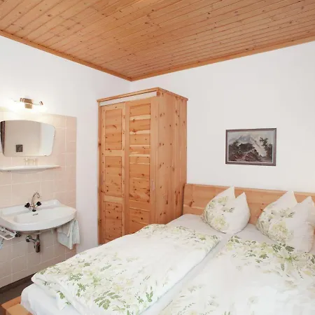 Domek alpejski Cozy Chalet With Sauna In Zell Am See, Salzburg