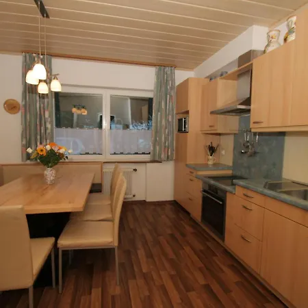 Domek alpejski Cozy Chalet With Sauna In Zell Am See, Salzburg *