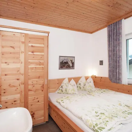 Domek alpejski Cozy Chalet With Sauna In Zell Am See, Salzburg