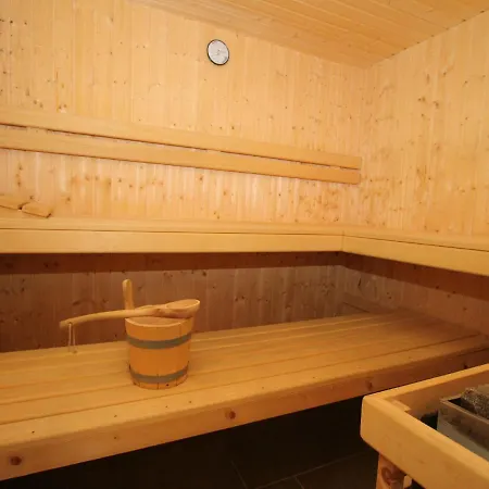 Domek alpejski Cozy Chalet With Sauna In Zell Am See, Salzburg